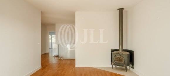 4 bedrooms Duplex in Cascais, Portugal No. 110749 19