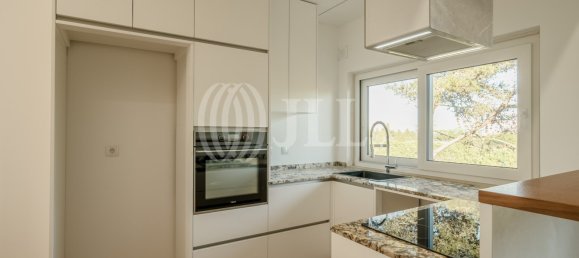 4 bedrooms Duplex in Cascais, Portugal No. 110749 9