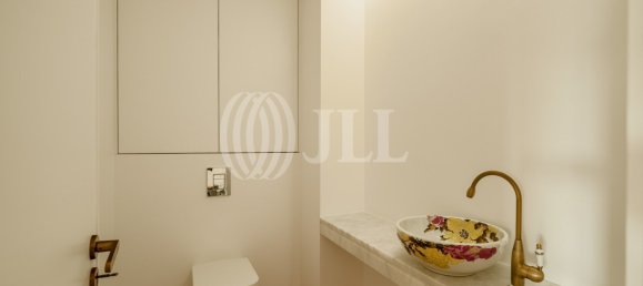 4 bedrooms Duplex in Cascais, Portugal No. 110749 8