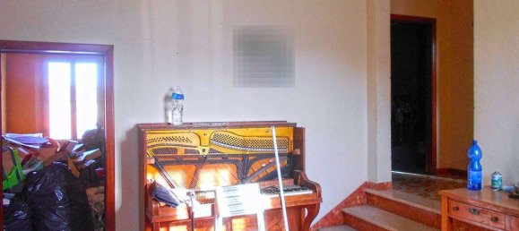 3 bedrooms Apartment in Asciano, Italy No. 328794 4