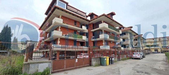 3-salle Appartement à Giugliano in Campania, Italy No. 55933 2