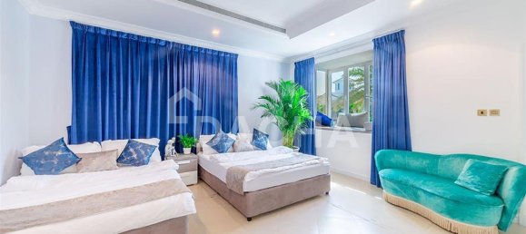 4 bedrooms Villa in Palm Jumeirah, UAE No. 28026 10