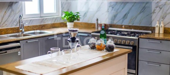 4 bedrooms Villa in Palm Jumeirah, UAE No. 28026 8