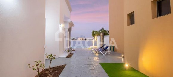 4 bedrooms Villa in Palm Jumeirah, UAE No. 28026 20