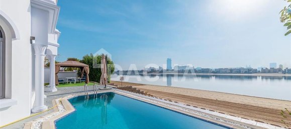 4 bedrooms Villa in Palm Jumeirah, UAE No. 28026 12