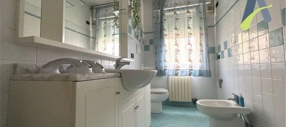 3 bedrooms Apartment in Venice, Italy No. 335230 16