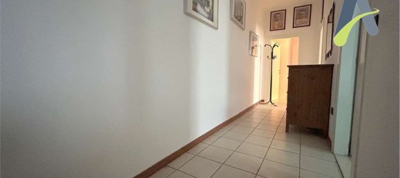 3 bedrooms Apartment in Venice, Italy No. 335230 18
