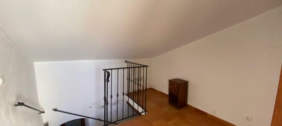 Дом с 1 спальней в Монтичелло, Франция № 211893 14