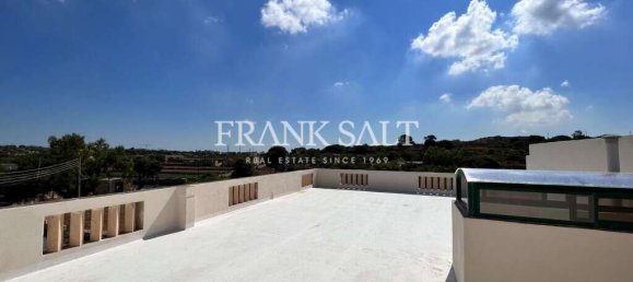 4 Schlafzimmer Haus in Dingli, Malta, Nr. 10681 2