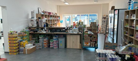 Almacén de 8 habitaciónes en Leer, Germany No. 227977 10