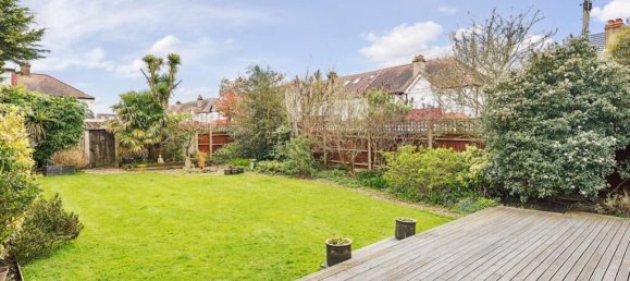 3 bedrooms House in Sutton, United Kingdom No. 13431 6