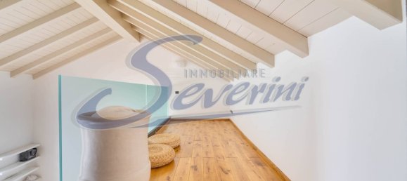 2 Schlafzimmer Wohnung in Como, Italy, Nr. 266199 34