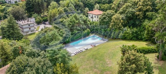 2 Schlafzimmer Wohnung in Como, Italy, Nr. 266199 17