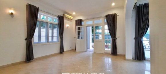 Villa T5 em Tay Ho, Vietnam N.º 817 4