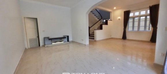 Villa T5 em Tay Ho, Vietnam N.º 817 5