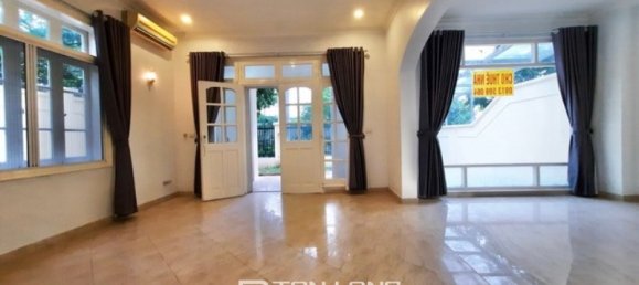 Villa T5 em Tay Ho, Vietnam N.º 817 3