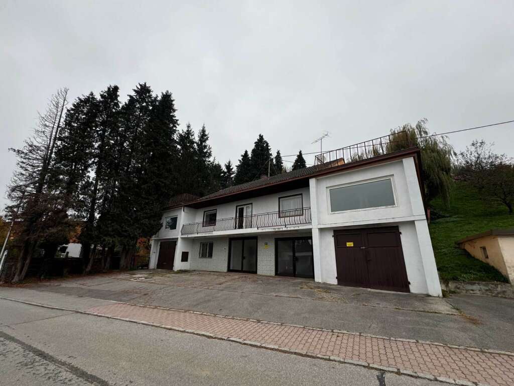 Terrain à Schwertberg, Austria No. 125464