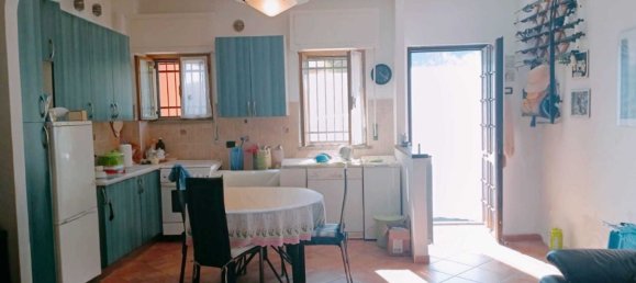 3-Zimmer Haus in Massa, Italy, Nr. 267668 6