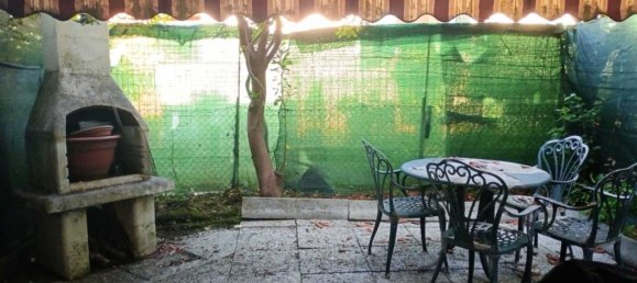 3-Zimmer Haus in Massa, Italy, Nr. 267668 9