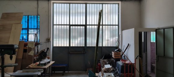 Lagerhaus in Marzabotto, Italy 312m², Nr. 315398 8