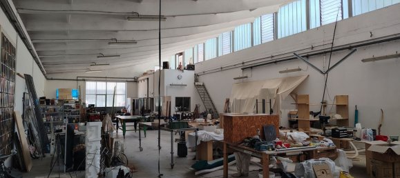 Lagerhaus in Marzabotto, Italy 312m², Nr. 315398 7