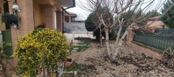 Villa de 3 habitaciónes en Roncaro, Italy No. 3358 12