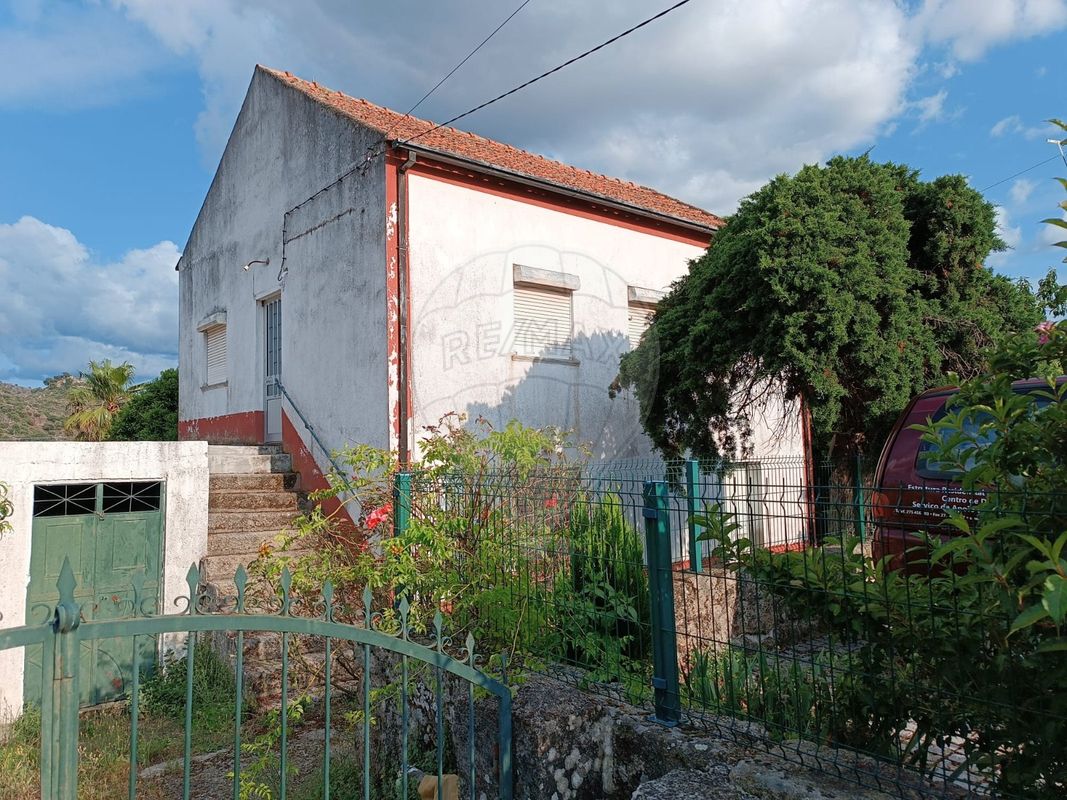 3 Schlafzimmer Haus in Bendada, Portugal, Nr. 26175