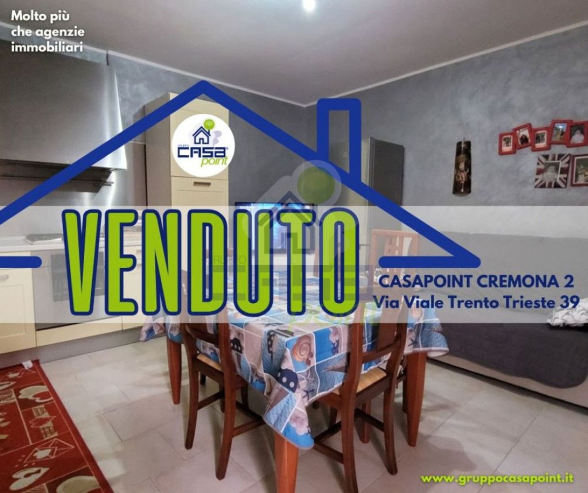 Квартира с 3 комнатами в Кремона, Италия № 78579