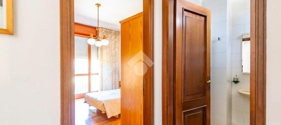 4 غرف نوم فيلا في Arese, Italy رقم 282519 20