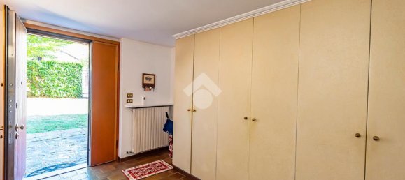 4 غرف نوم فيلا في Arese, Italy رقم 282519 36