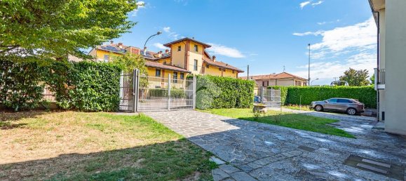 4 غرف نوم فيلا في Arese, Italy رقم 282519 42