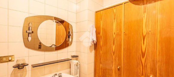 4 غرف نوم فيلا في Arese, Italy رقم 282519 40