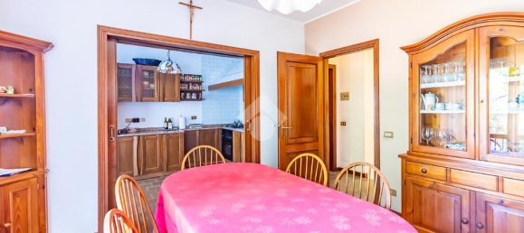 4 غرف نوم فيلا في Arese, Italy رقم 282519 11