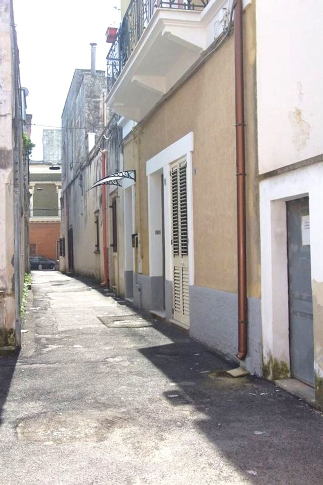 4 Schlafzimmer Haus in Monteroni di Lecce, Italy, Nr. 381747