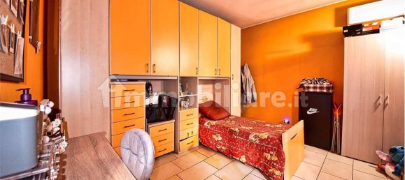 2 bedrooms Villa in Gerenzano, Italy No. 331070 18