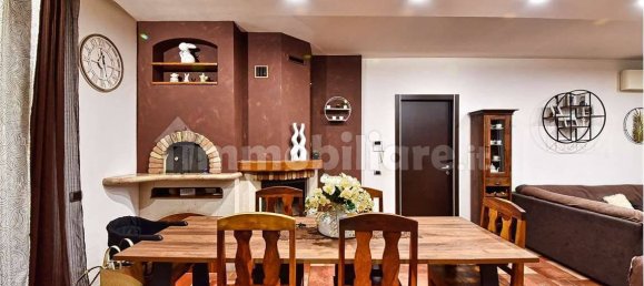 2 bedrooms Villa in Gerenzano, Italy No. 331070 10