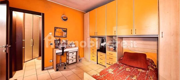 2 bedrooms Villa in Gerenzano, Italy No. 331070 19