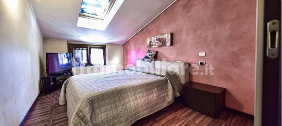 2 bedrooms Villa in Gerenzano, Italy No. 331070 23