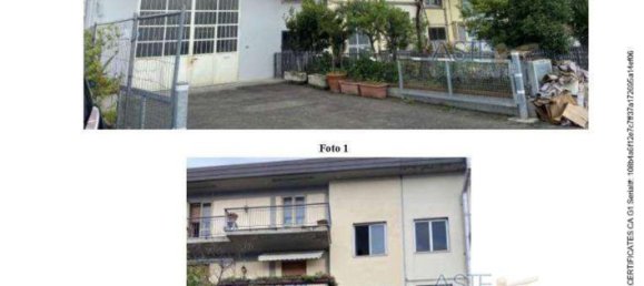 5 rooms Apartment in Calenzano, Italy No. 194902 27