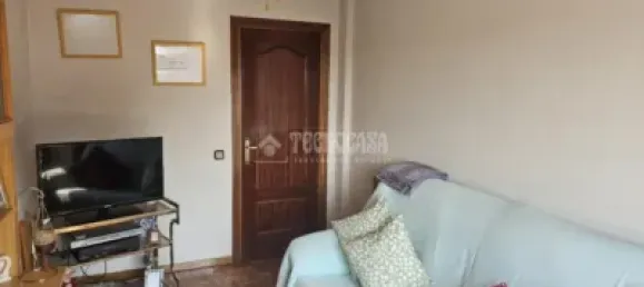 Apartamento de 3 dormitorios en Alcalá de Henares, Spain No. 178774 14