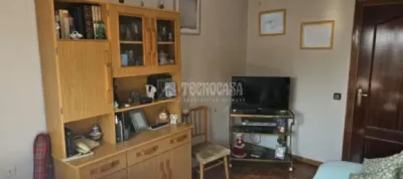 Apartamento de 3 dormitorios en Alcalá de Henares, Spain No. 178774 15
