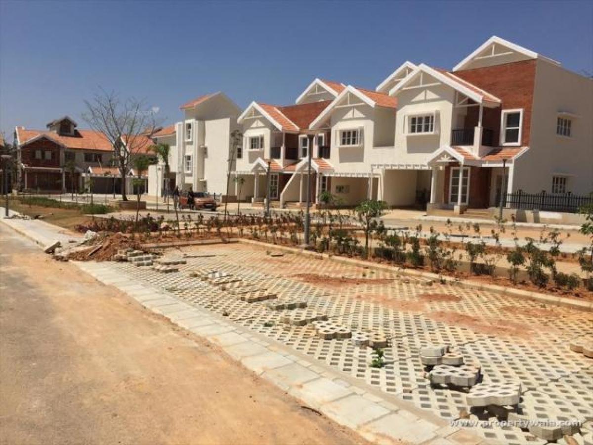 3 bedrooms House in Bangalore, India No. 24698