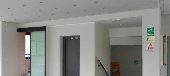 Lagerhaus in Cinisello Balsamo, Italy 1710m², Nr. 149263 9