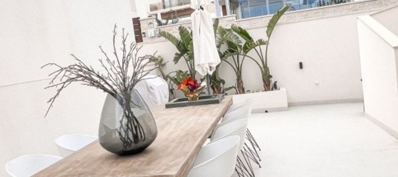 Villa de 4 dormitorios en San Miguel de Salinas, Spain No. 176606 3