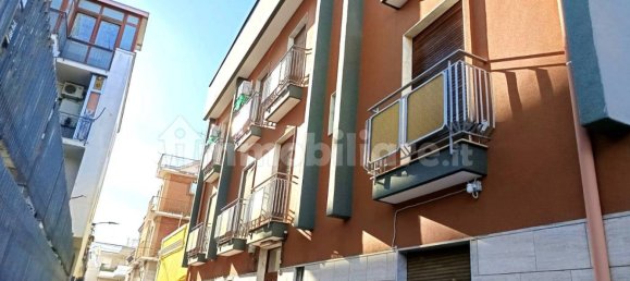 Квартира с 2 спальнями в Бари, Италия № 27133 4