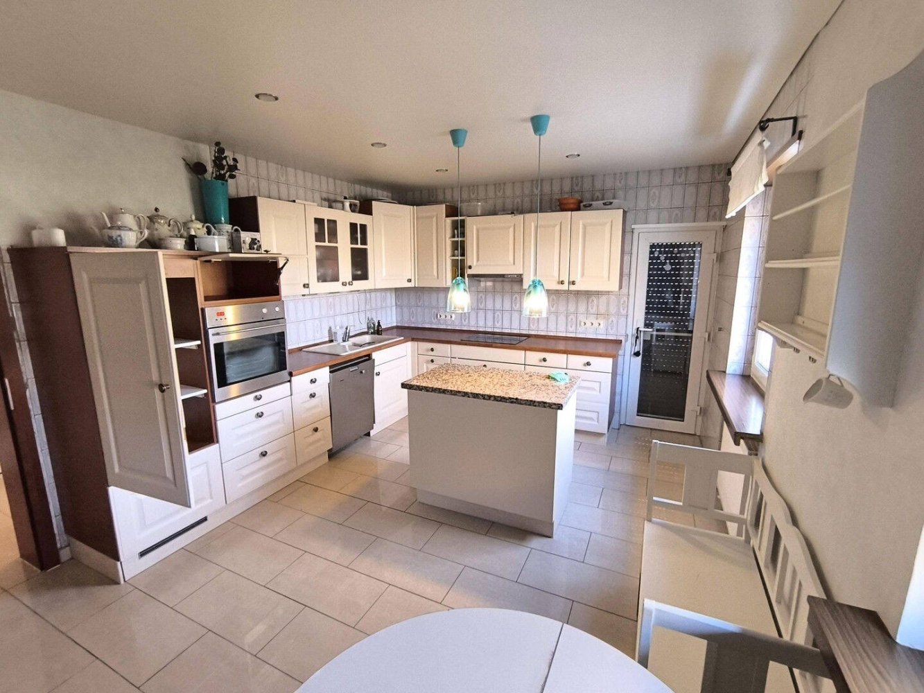 4 chambres Duplex à Saarbrucken, Germany No. 219294