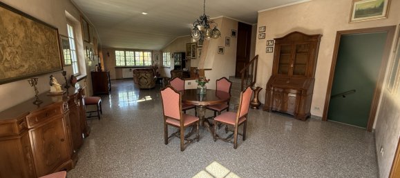 Вилла с 4 спальнями в Мерате, Италия № 324519 2