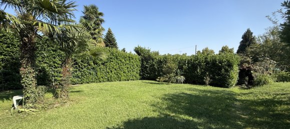 Вилла с 4 спальнями в Мерате, Италия № 324519 26