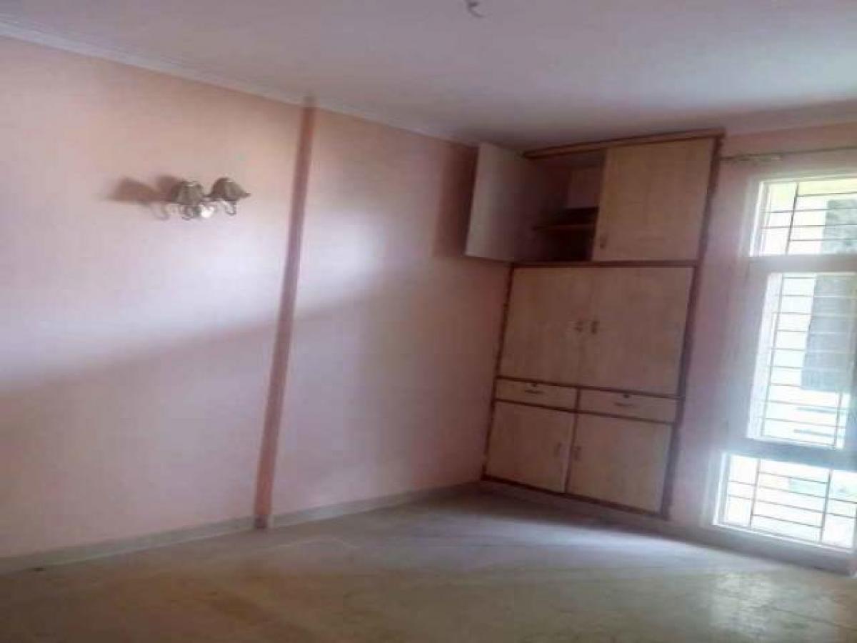 4 Schlafzimmer Haus in Ghaziabad, India, Nr. 8622