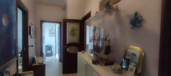 Apartamento T2 em Catania, Italy N.º 322599 9